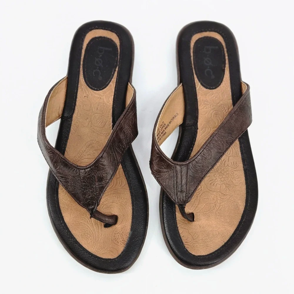 b.o.c. Born Concept Women US 6M Brown Floral Embossed Cushioned Thong Flip Flop